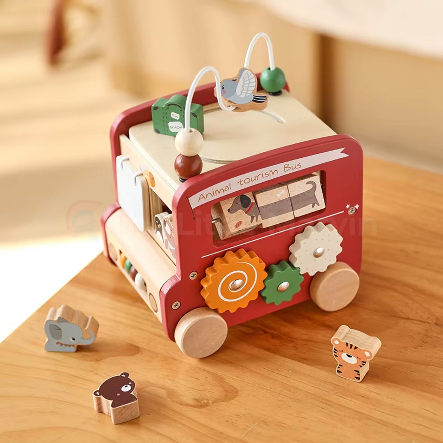 Marvin’s 8-in-1 Activity Bus