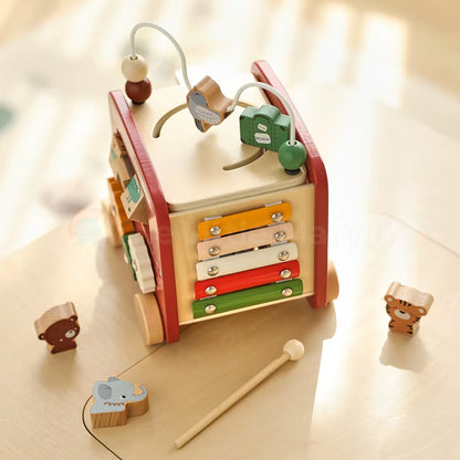 Marvin’s 8-in-1 Activity Bus