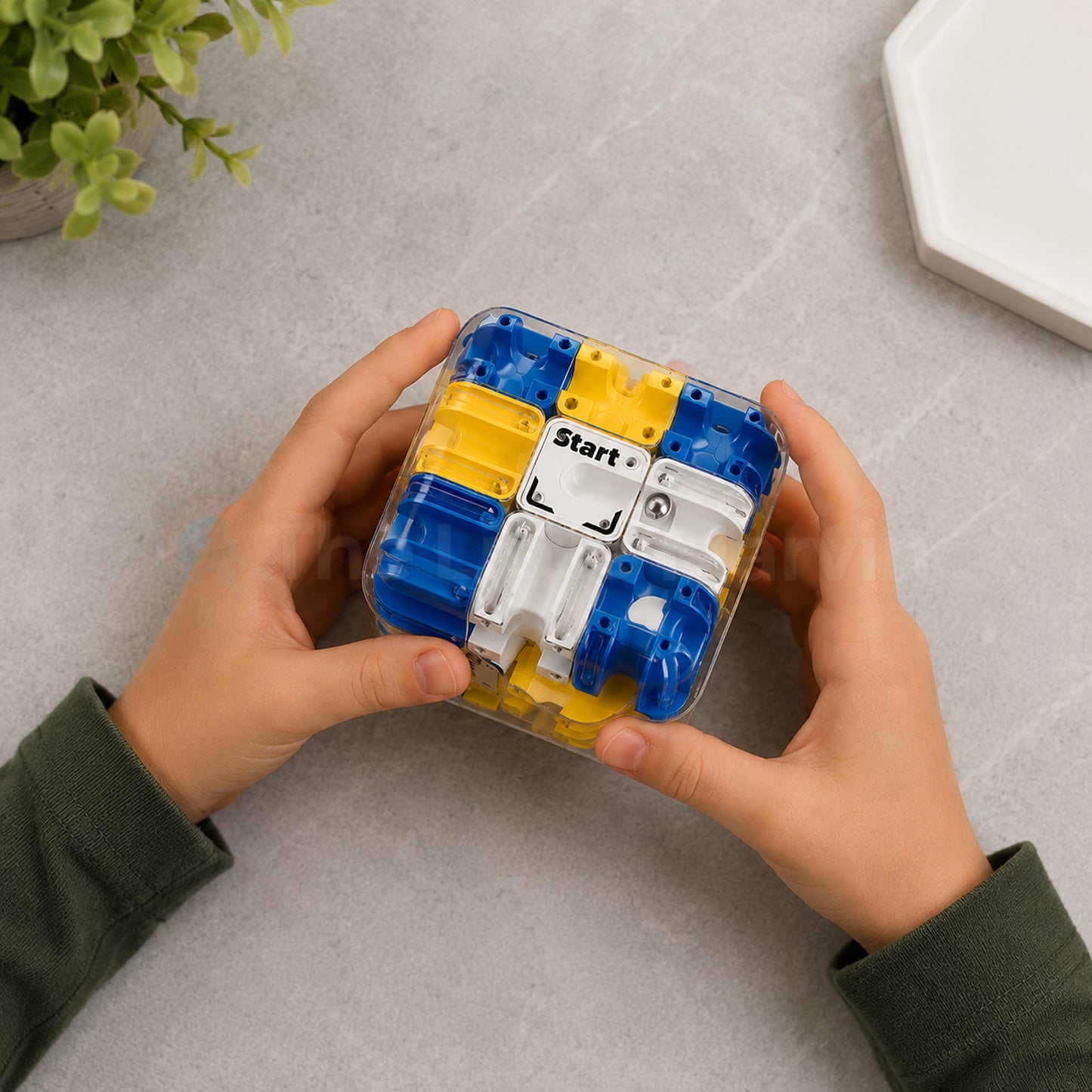 Marvin’s 3D Maze Puzzle Cube